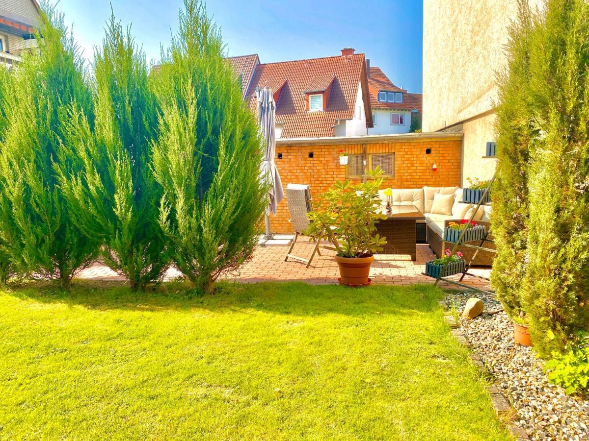 70 m2 Souterrain in Stadtnähe mit 2 Bädern und EV Lademöglichkeit Niestetal Exterior foto